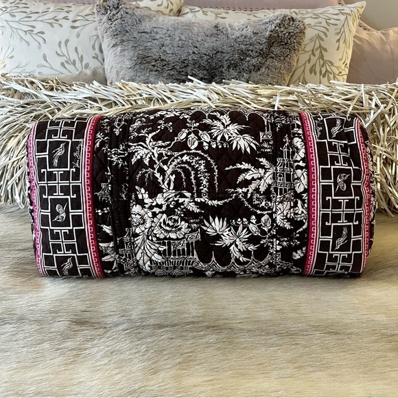 VERA BRADLEY Imperial Toile Medium Duffle Bag Carryon Travel Brown Pink Asian 09 - Picture 10 of 13